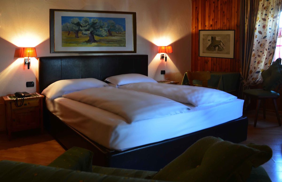 Hotel Alpina - Via Bondi N.15, Livigno 23041 - Room - Classic 1