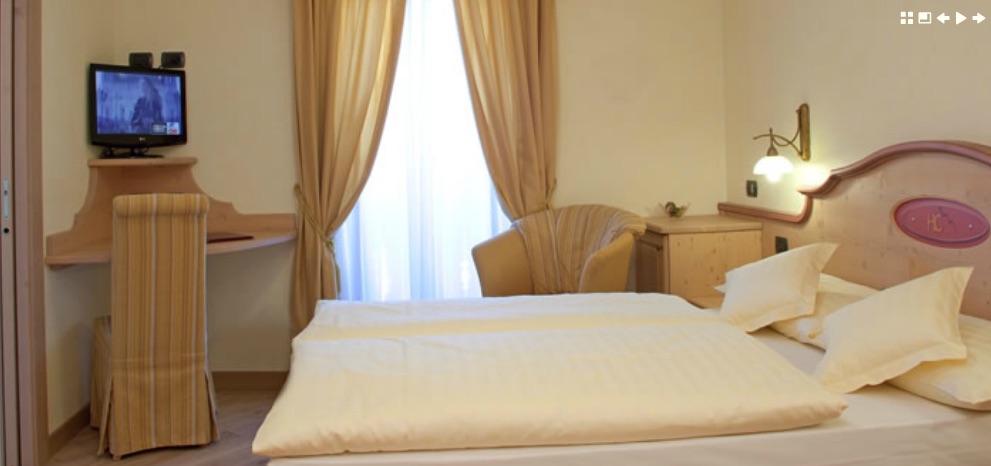 Hotel Cassana - Via Domenion, 214 - Room - Junior Suite 10