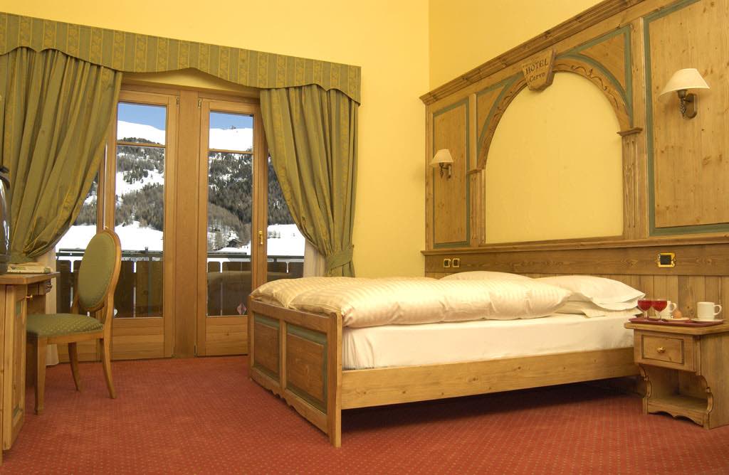 Hotel Cervo - Via Sant Antoni N.66, Livigno 23041 - Room - Junior Suite 1