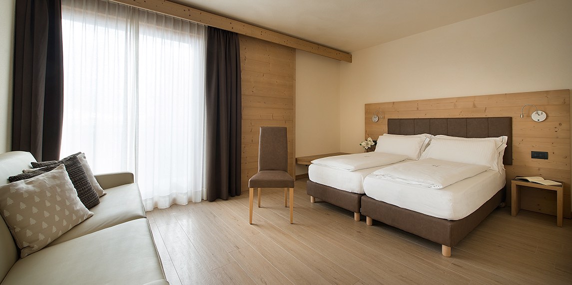 Hotel Silvestri - Via Toiladel 34, Livigno, 23041 - Room - Comfort tripla 2