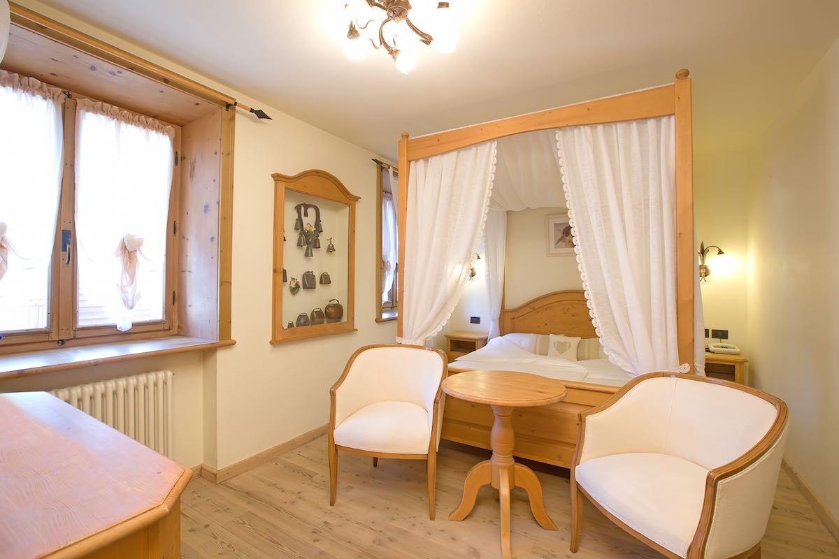 Hotel Camana Veglia - Via Ostaria, 583 - Room - Romantik 3
