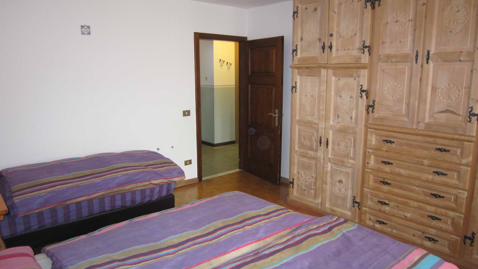 Appartamenti Galli Market - Via Saroch N.114, Livigno 23041 - Apartment - Appartamento Raununcoli 4