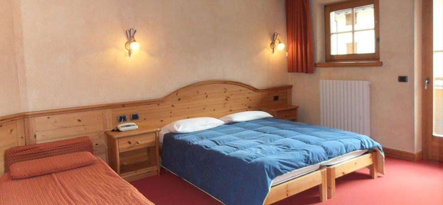 Hotel La Pastorella - Via Plan N.330, Livigno, 23041 - Room - Standard  4
