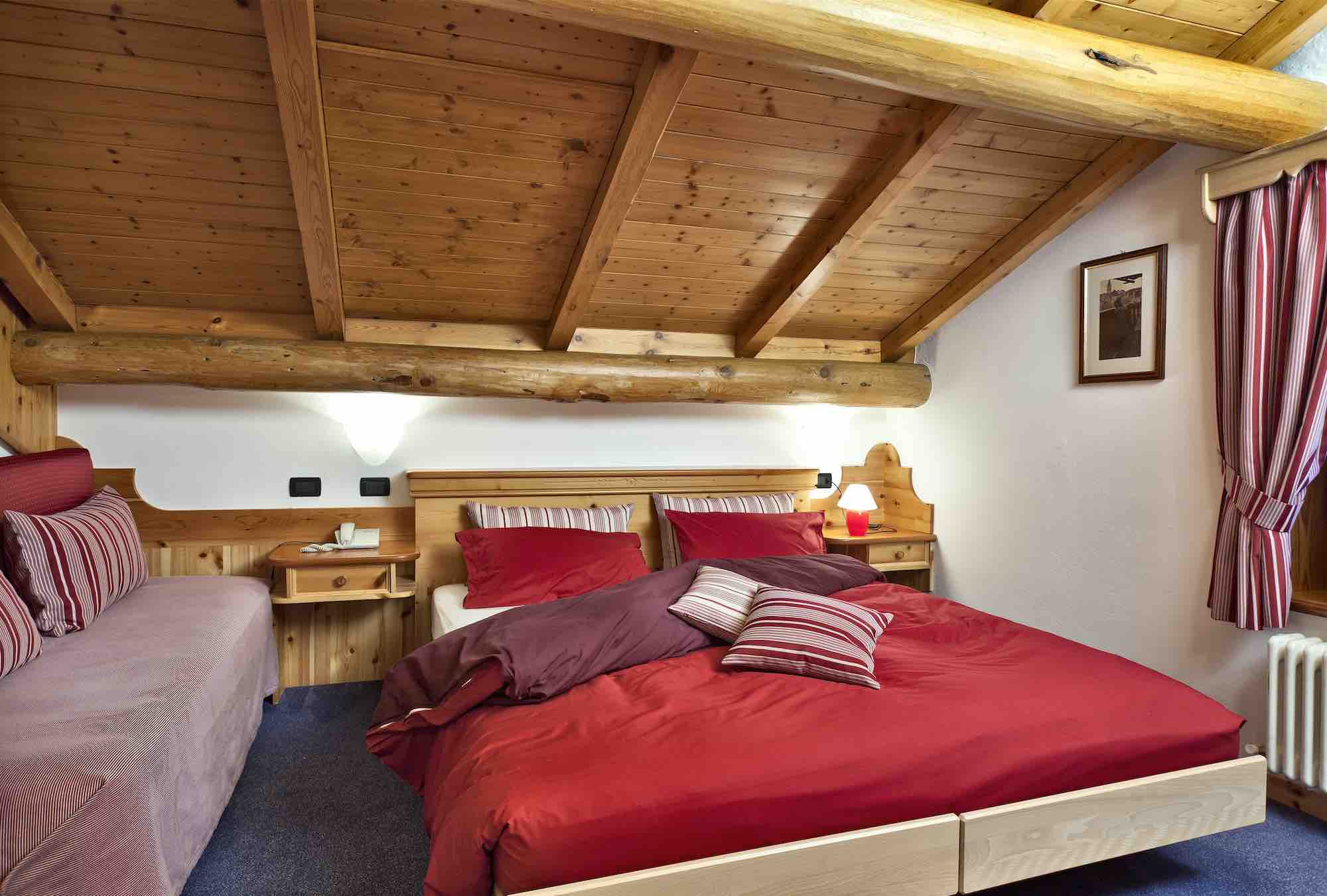 Hotel Livigno - Via Ostaria N.573, Livigno 23041 - Room - Suite 6