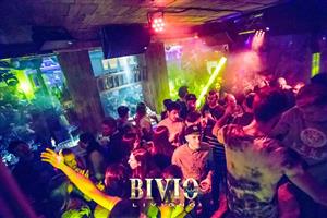 Bivio Club - Via Plan, 422 2